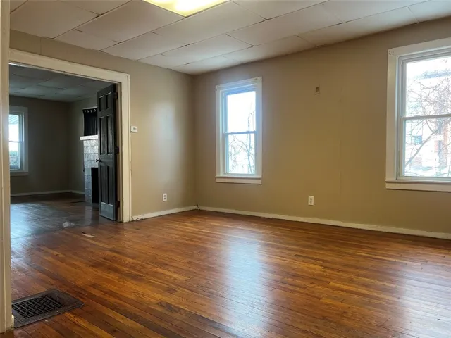 $1,200 | 274 Chenango Street, Unit 1, Binghamton, NY 13901