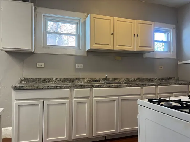 $1,200 | 274 Chenango Street, Unit 1, Binghamton, NY 13901