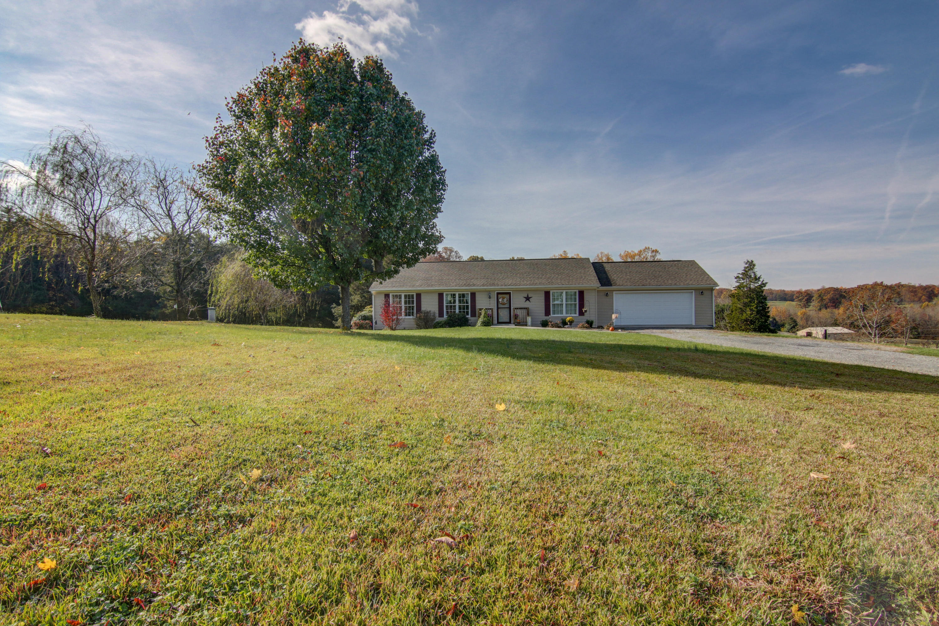 6097 White House Road Moneta, VA 24121 - Photo 33 of 35 orig_6097 White House Road-13_5791238
