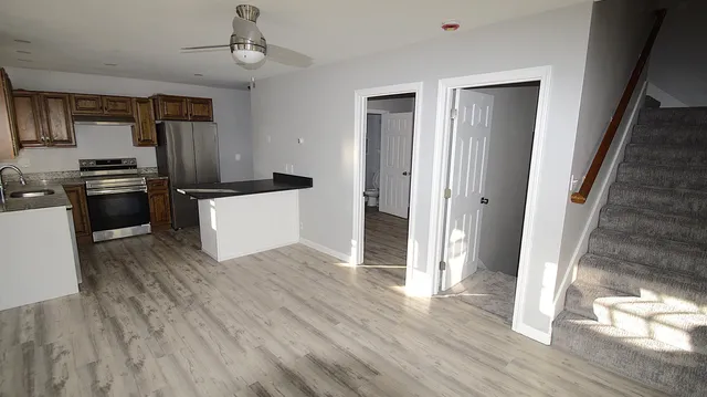 $3,250 | 29 High Street, Unit B, Derry, NH 03038