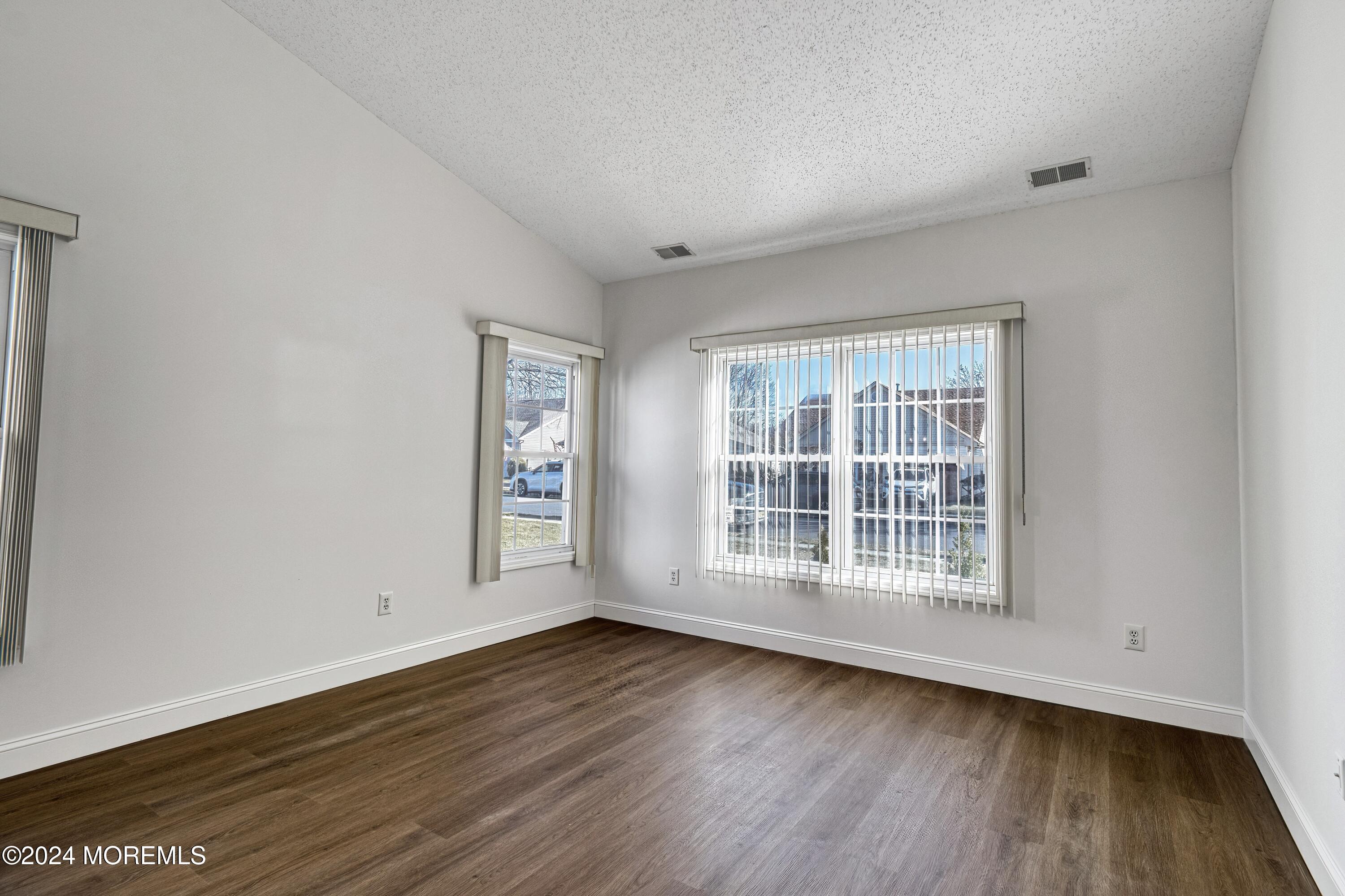 126 Riva Boulevard Brick, NJ 08723 - Photo 25 of 46 38rivablvd126