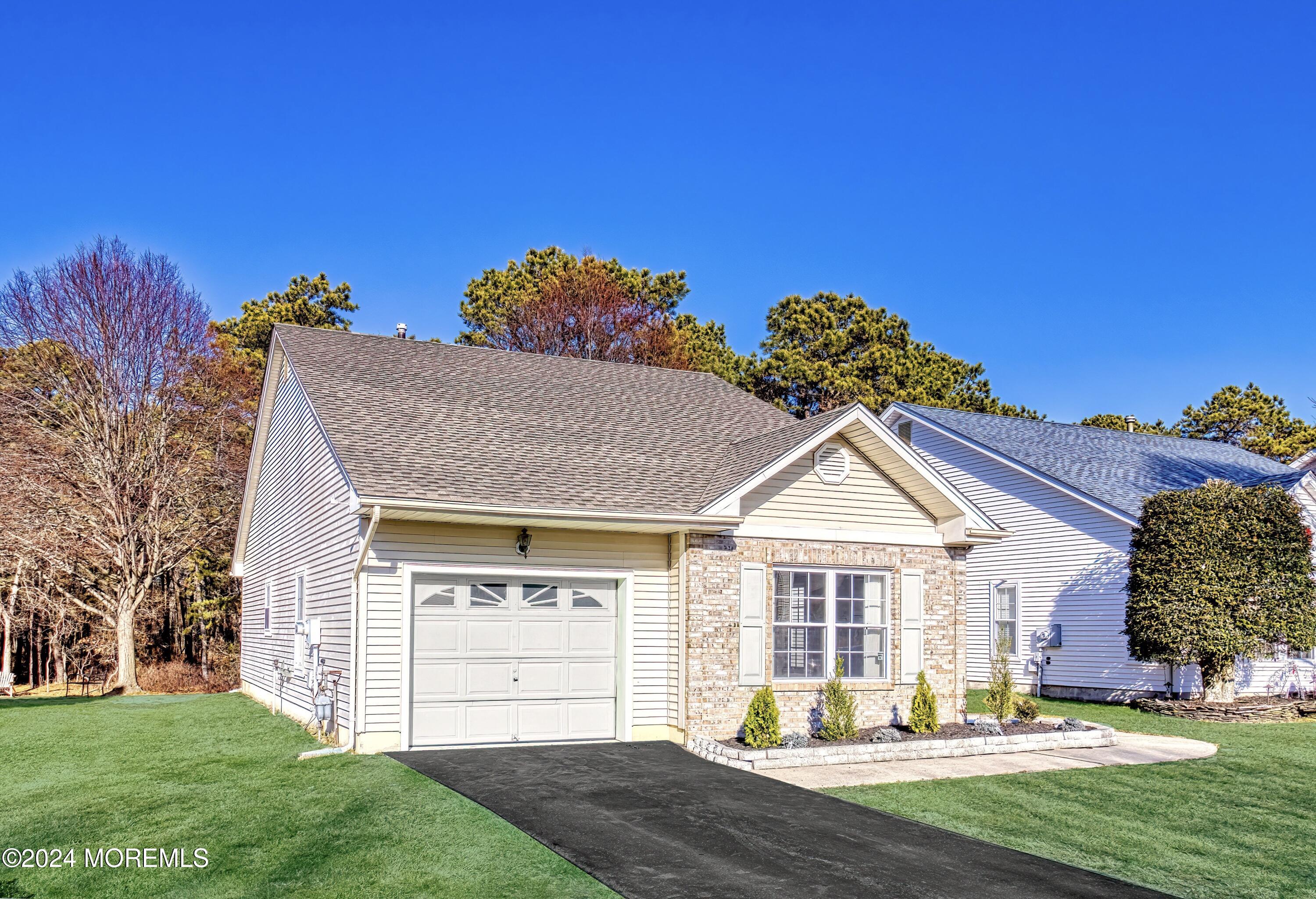 126 Riva Boulevard Brick, NJ 08723 - Photo 3 of 46 1rivablvd126