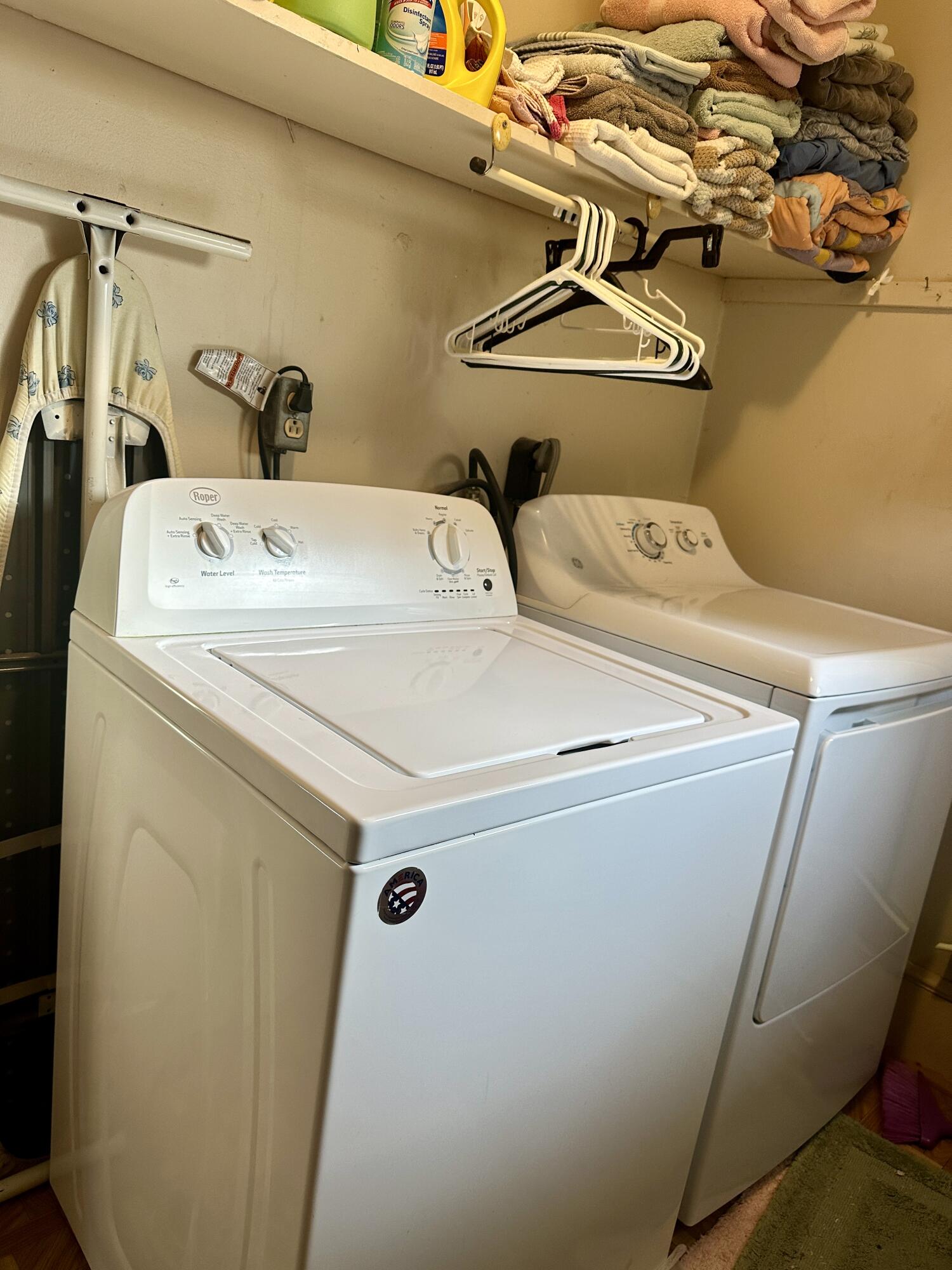 60 Soapstone Road Ridgeway, VA 24148 - Photo 9 of 26 a utility room with dryer and washer
