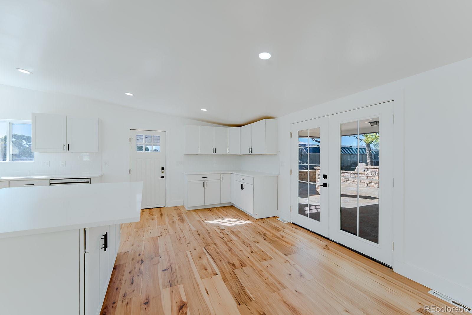 8055 Simms Street Arvada, CO 80005 - Photo 9 of 40