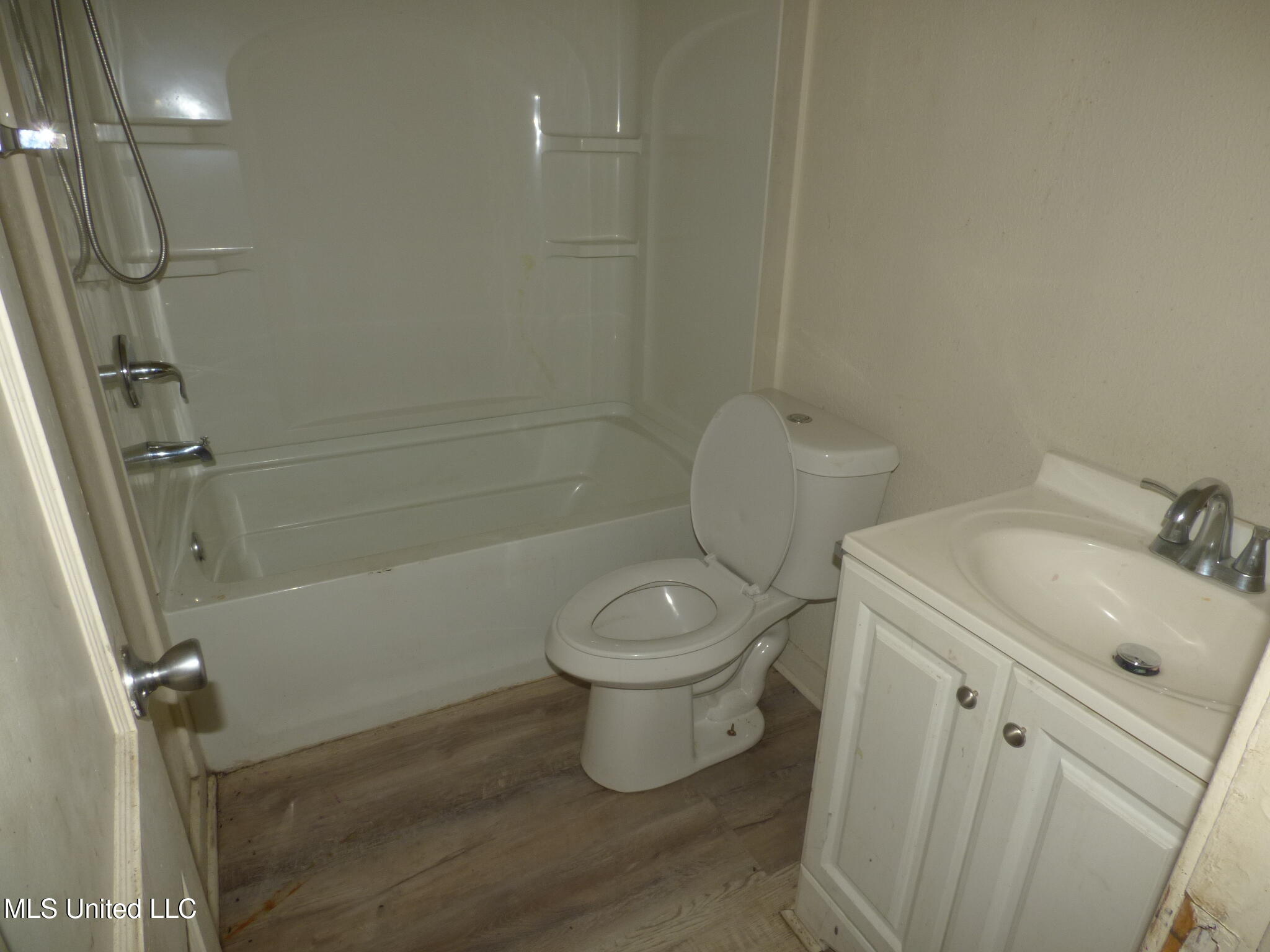 906 Myra Street Brookhaven, MS 39601 - Photo 7 of 11 P1330751