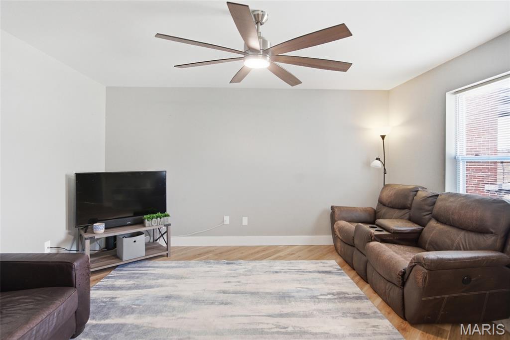 3024 Caroline Street St. Louis, MO 63104 - Photo 2 of 44
