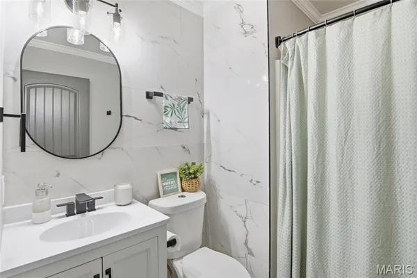 $289,000 | 3024 Caroline Street, St. Louis, MO 63104