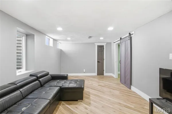 $289,000 | 3024 Caroline Street, St. Louis, MO 63104