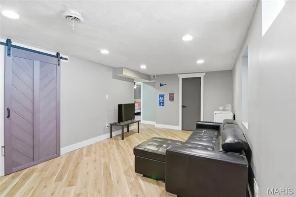 $289,000 | 3024 Caroline Street, St. Louis, MO 63104