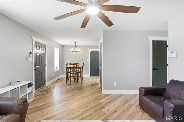 $289,000 | 3024 Caroline Street, St. Louis, MO 63104