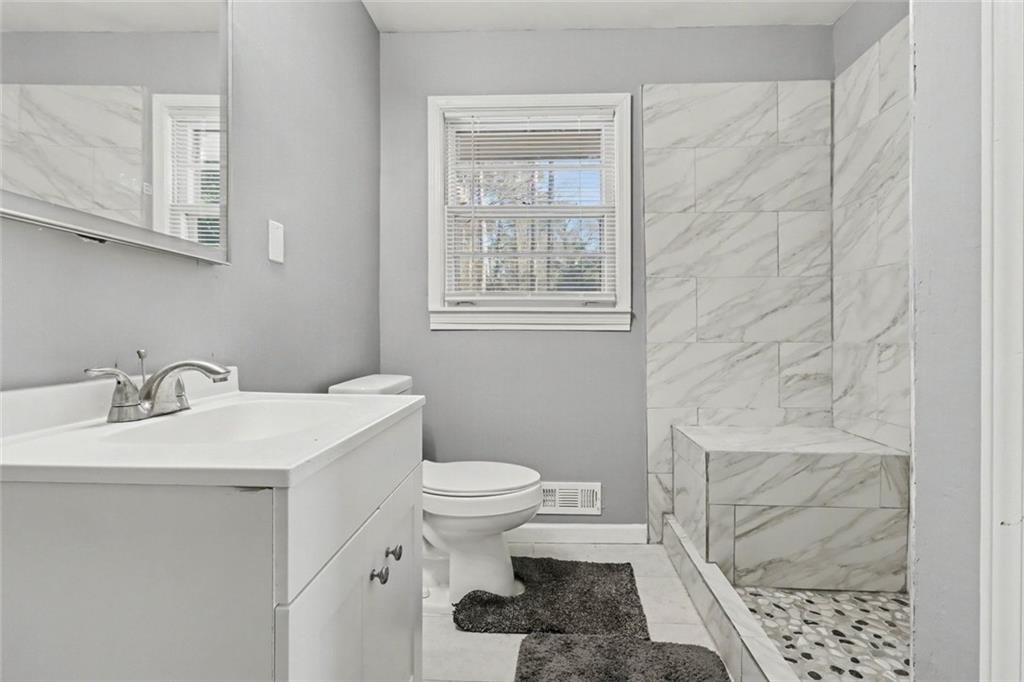 4436 Hillpine Road Forest Park, GA 30297 - Photo 19 of 28