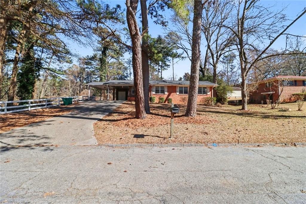 4436 Hillpine Road Forest Park, GA 30297 - Photo 4 of 28