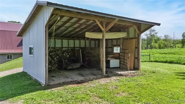 $275,000 | 11577 Armison Road, Hume, NY 14735