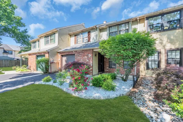 $599,999 | 25 Paine Court, East Brunswick, NJ 08816