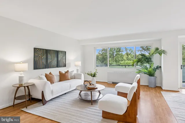 $279,900 | 4201 Cathedral Avenue Northwest, Unit 808E, Washington, DC 20016