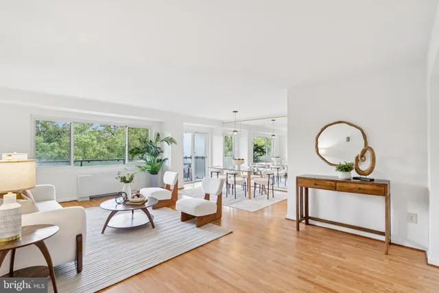 $279,900 | 4201 Cathedral Avenue Northwest, Unit 808E, Washington, DC 20016