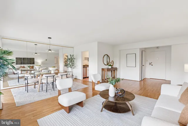 $279,900 | 4201 Cathedral Avenue Northwest, Unit 808E, Washington, DC 20016