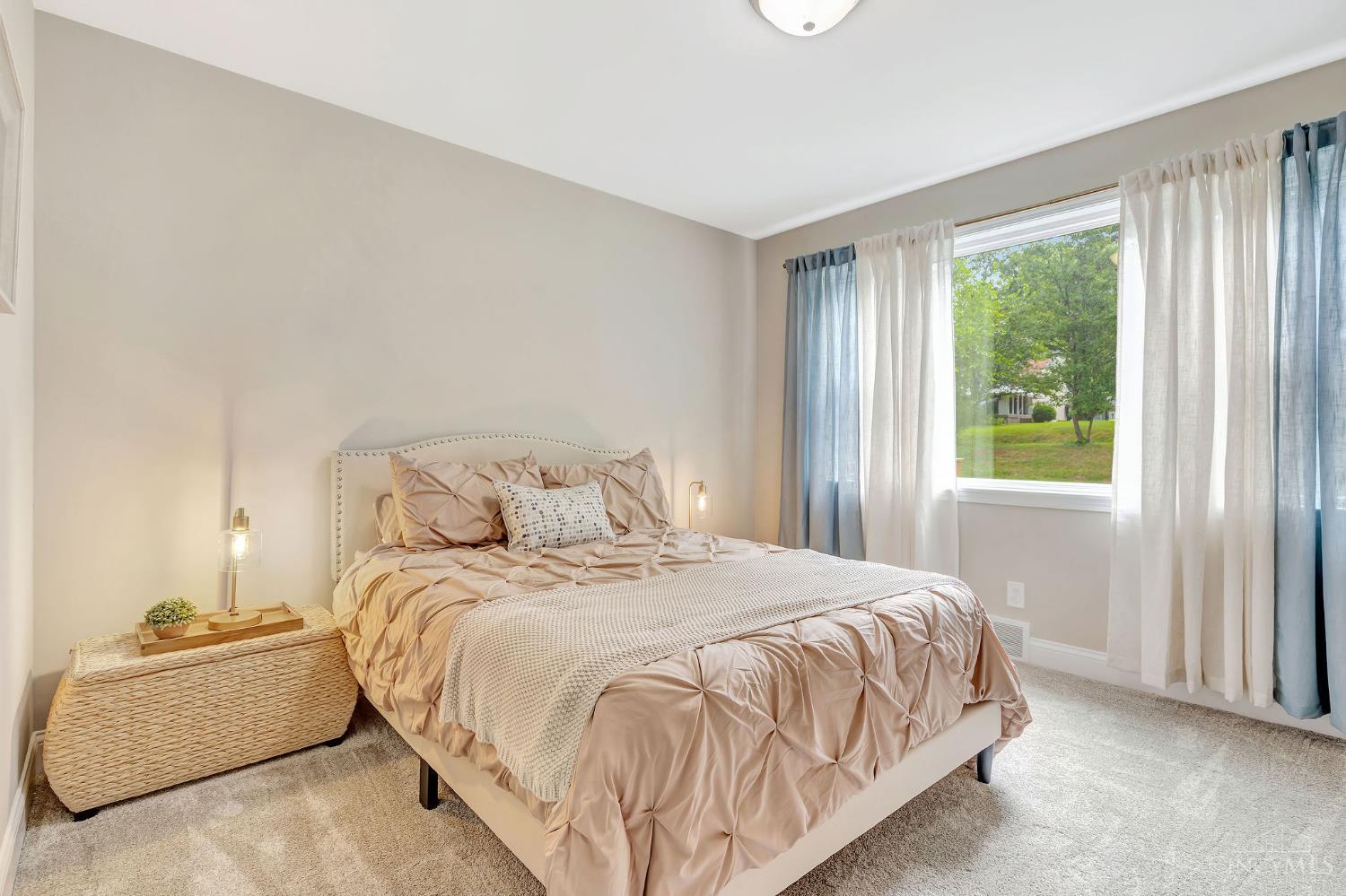 1794 Linneman Road Cincinnati, OH 45238 - Photo 24 of 48 Gallery Image 24