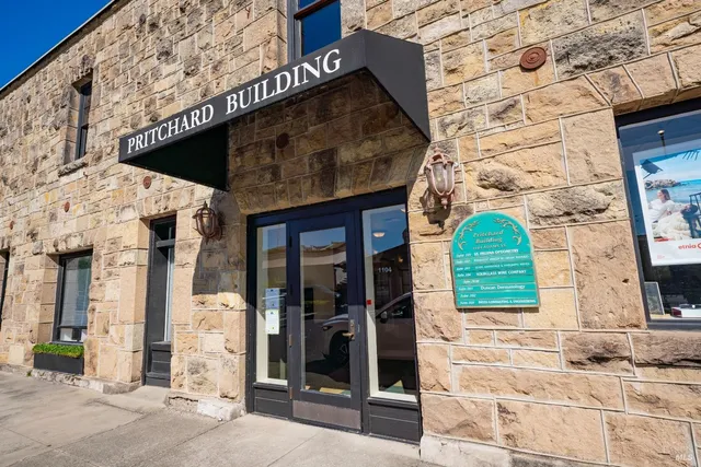 $7,500,000 | 1104 Adams Street, St. Helena, CA 94574