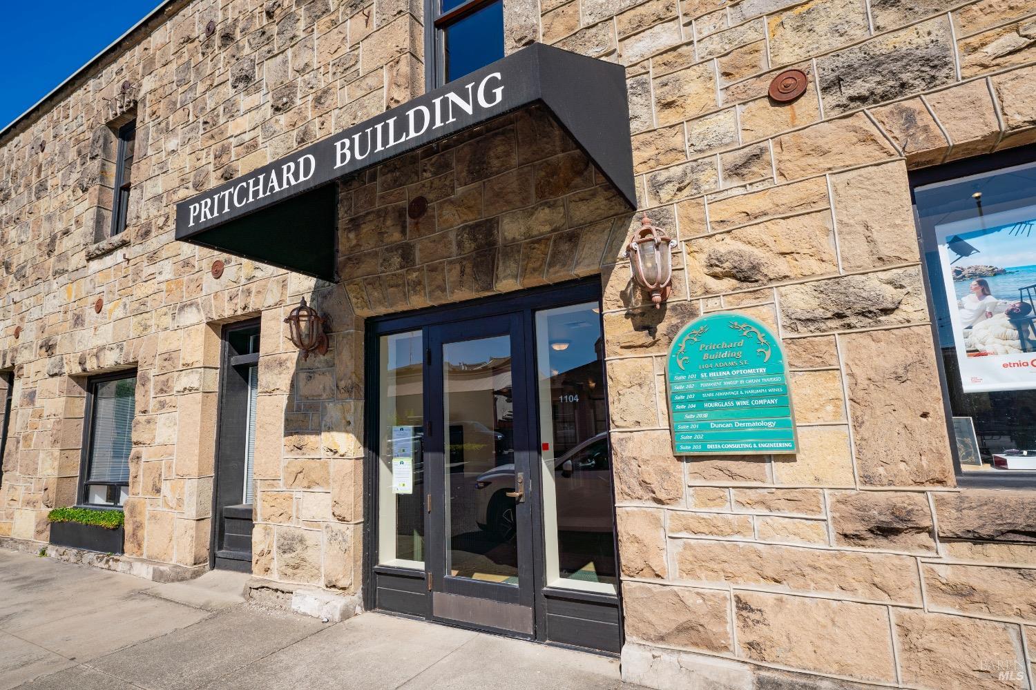 1104 Adams Street St. Helena, CA 94574 - Photo 1 of 24