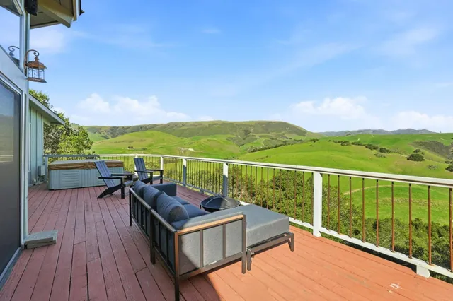 $1,775,000 | 31420 VÃa La Naranga, Carmel Valley, CA 93924