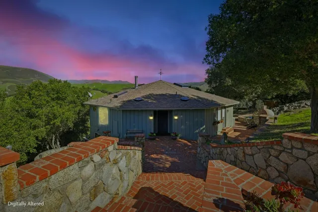 $1,775,000 | 31420 VÃa La Naranga, Carmel Valley, CA 93924
