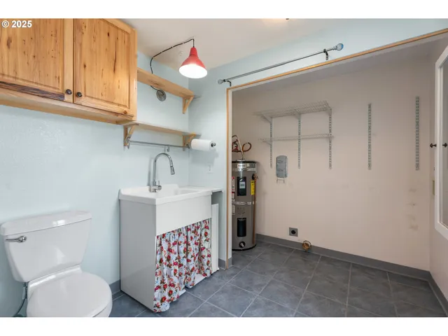 $332,000 | 7294 Southeast Thiessen Road, Milwaukie, OR 97267