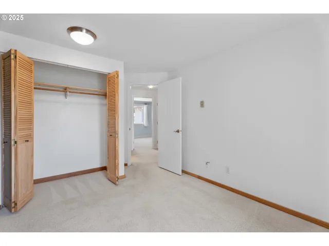 $332,000 | 7294 Southeast Thiessen Road, Milwaukie, OR 97267