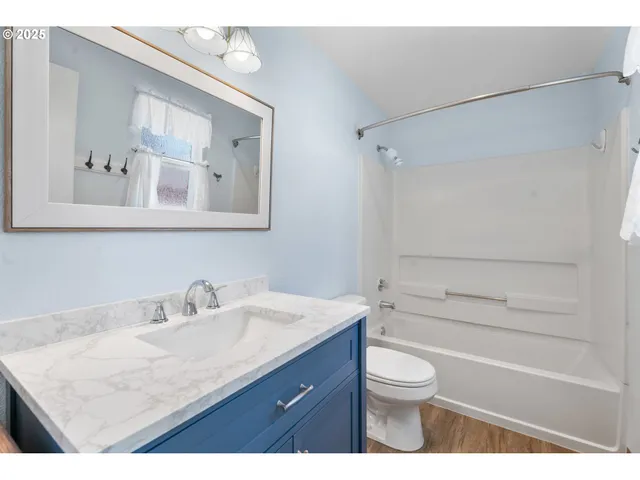 $332,000 | 7294 Southeast Thiessen Road, Milwaukie, OR 97267