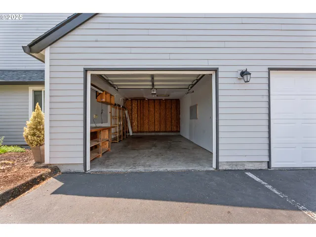 $332,000 | 7294 Southeast Thiessen Road, Milwaukie, OR 97267