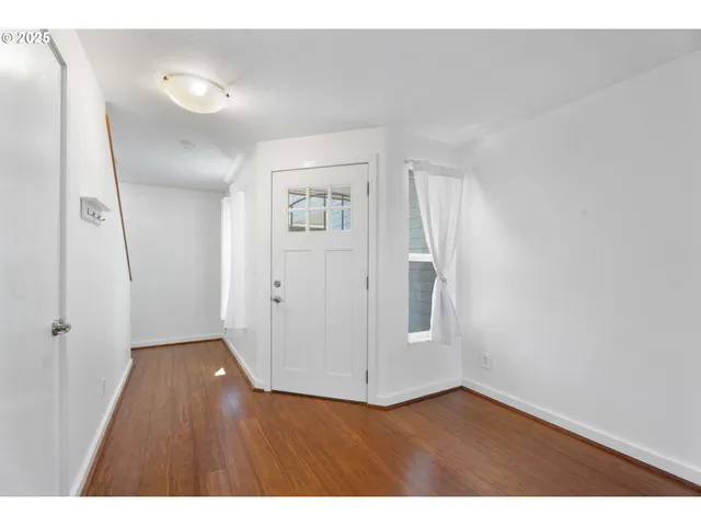 $332,000 | 7294 Southeast Thiessen Road, Milwaukie, OR 97267