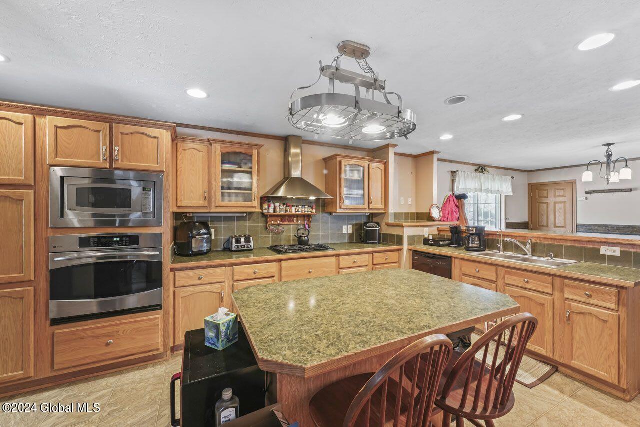 2306 Coach Road Argyle, NY 12809 - Photo 4 of 58 photos_web_resolution_2306_Coach_Rd_Argy