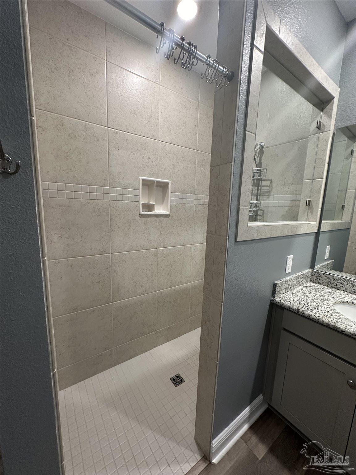 6221 Carson Drive Milton, FL 32570 - Photo 16 of 27