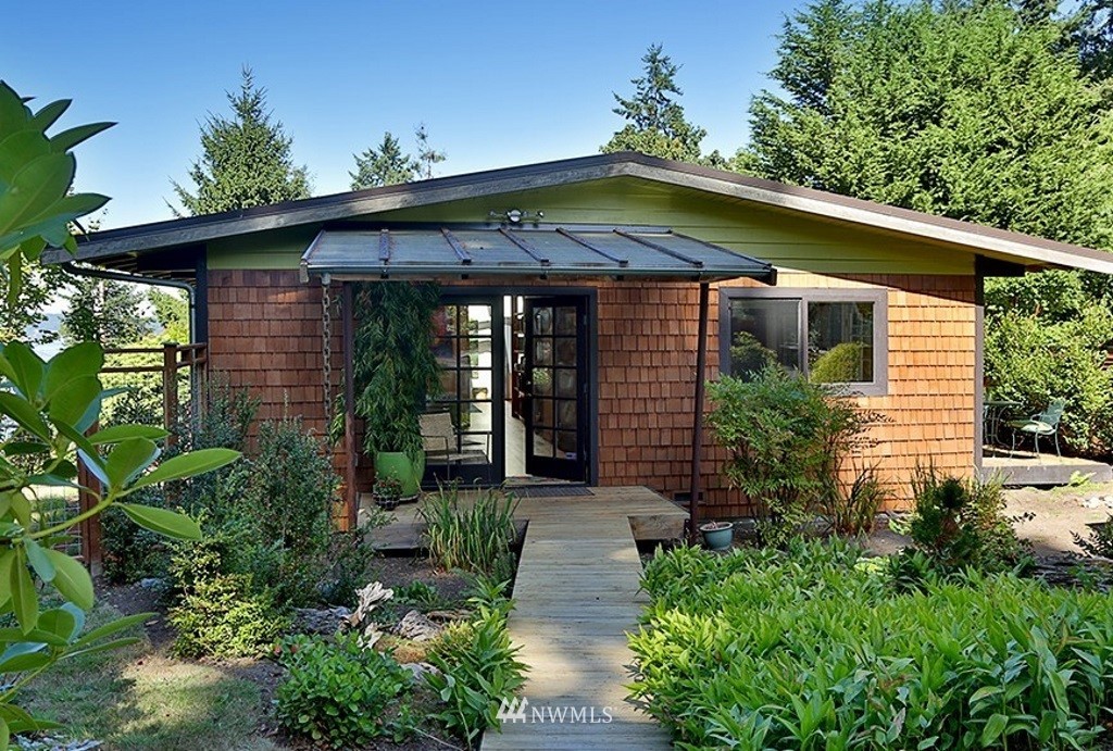 3763 Arcadia Road Greenbank, WA 98253 - Photo 2 of 25 Gallery Image 2