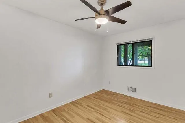 $1,800 | 1422 South River Road, New Berlin, WI 53151