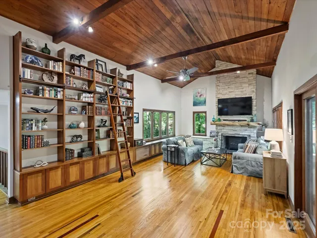 $1,495,000 | 5624 Glenkirk Road, Charlotte, NC 28209