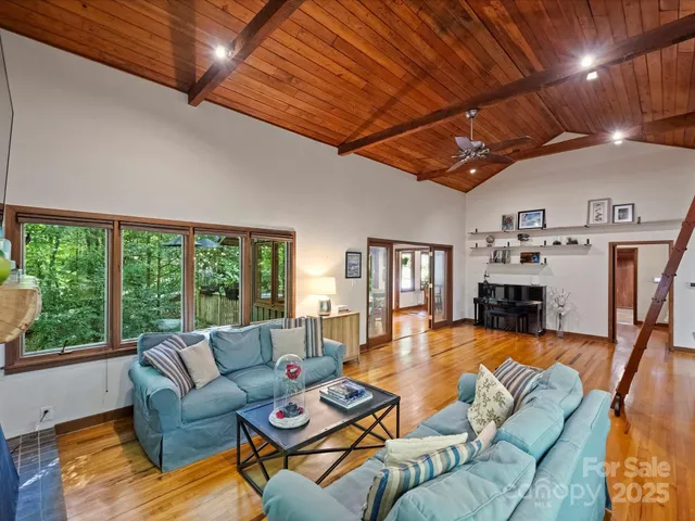 $1,495,000 | 5624 Glenkirk Road, Charlotte, NC 28209