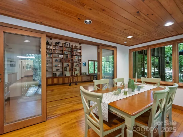 $1,495,000 | 5624 Glenkirk Road, Charlotte, NC 28209