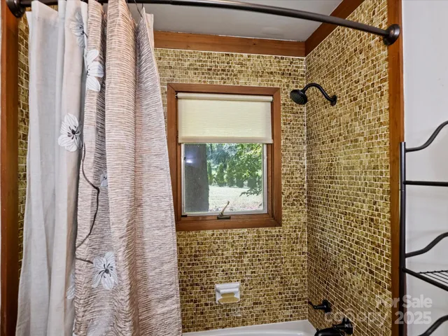 $1,495,000 | 5624 Glenkirk Road, Charlotte, NC 28209