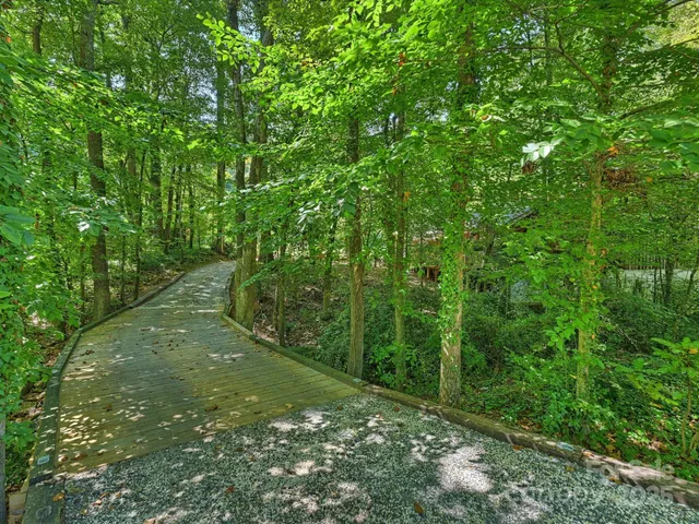 $1,495,000 | 5624 Glenkirk Road, Charlotte, NC 28209