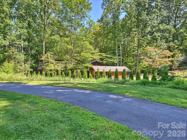 $1,349,000 | 5624 Glenkirk Road, Charlotte, NC 28209