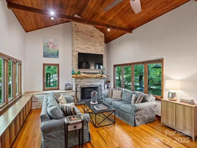 $1,495,000 | 5624 Glenkirk Road, Charlotte, NC 28209