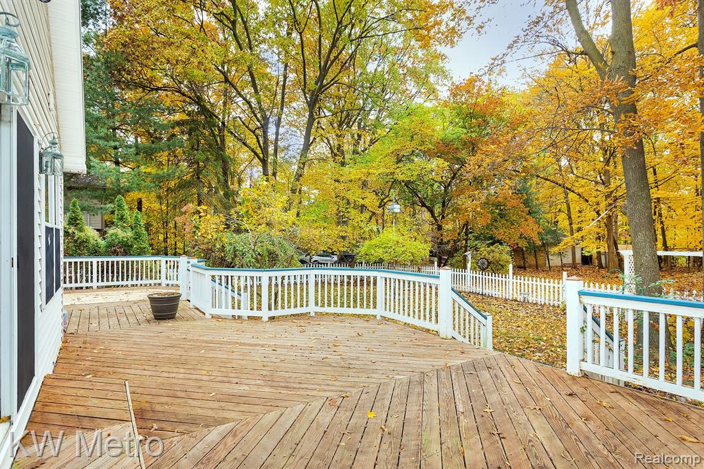 3462 Hazelton Avenue Rochester Hills, MI 48307 - Photo 40 of 44