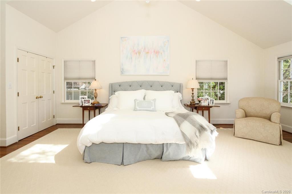 541 Cherokee Road Charlotte, NC 28207 - Photo 18 of 39 Gallery Image 18