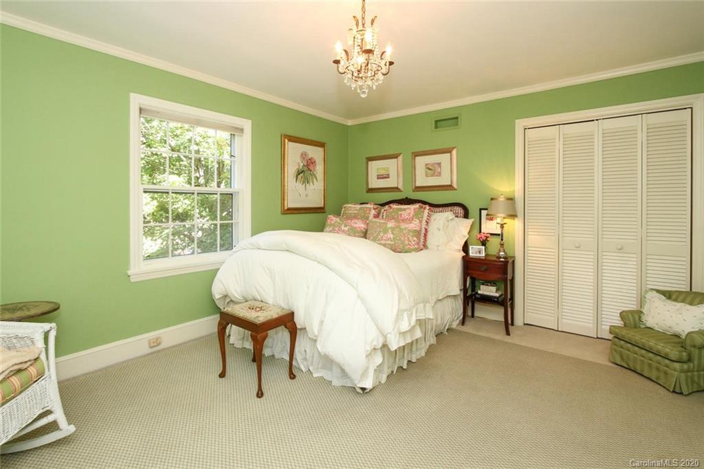 541 Cherokee Road Charlotte, NC 28207 - Photo 24 of 39 Gallery Image 24