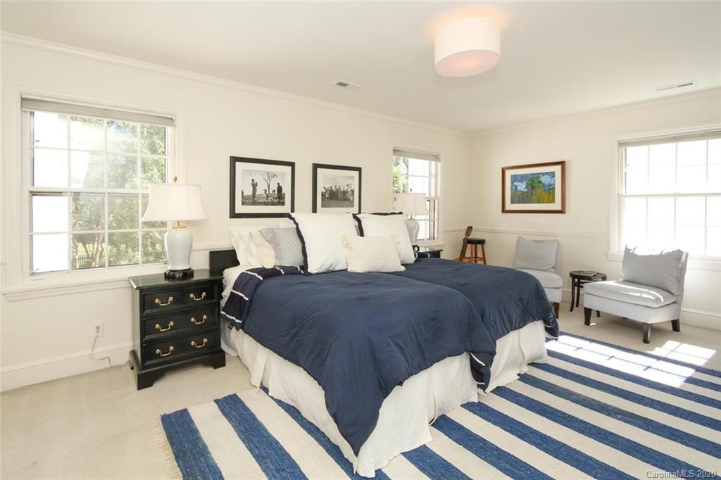541 Cherokee Road Charlotte, NC 28207 - Photo 25 of 39 Gallery Image 25