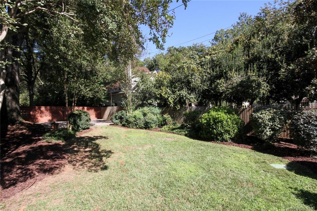 541 Cherokee Road Charlotte, NC 28207 - Photo 38 of 39 Gallery Image 38