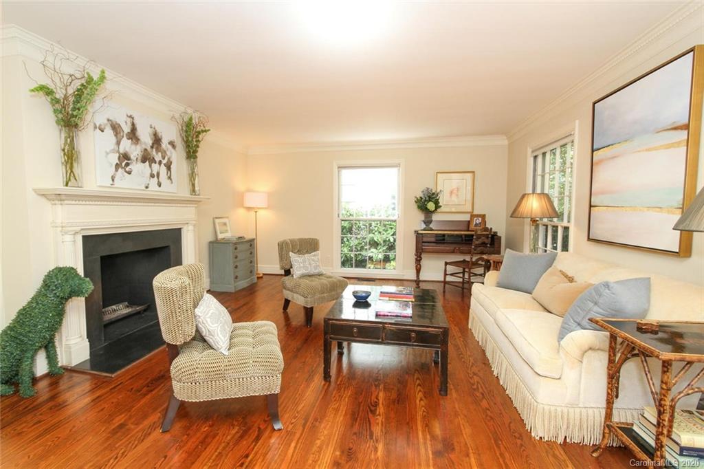 541 Cherokee Road Charlotte, NC 28207 - Photo 5 of 39 Gallery Image 5