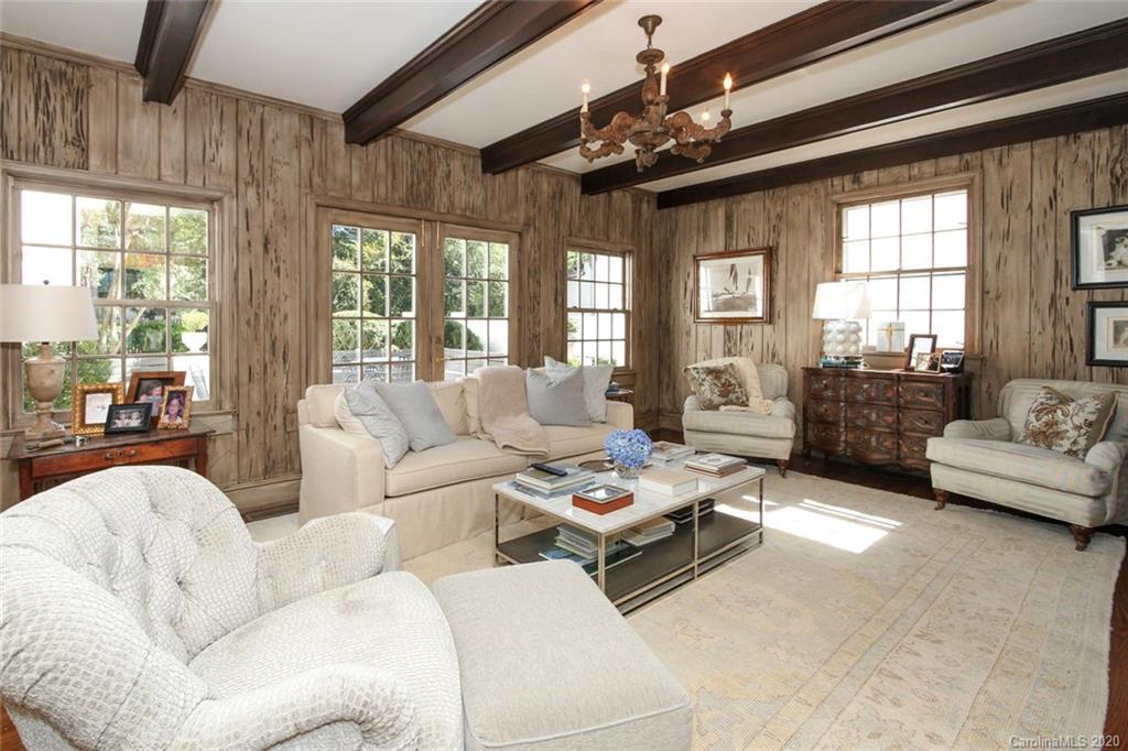 541 Cherokee Road Charlotte, NC 28207 - Photo 8 of 39 Gallery Image 8