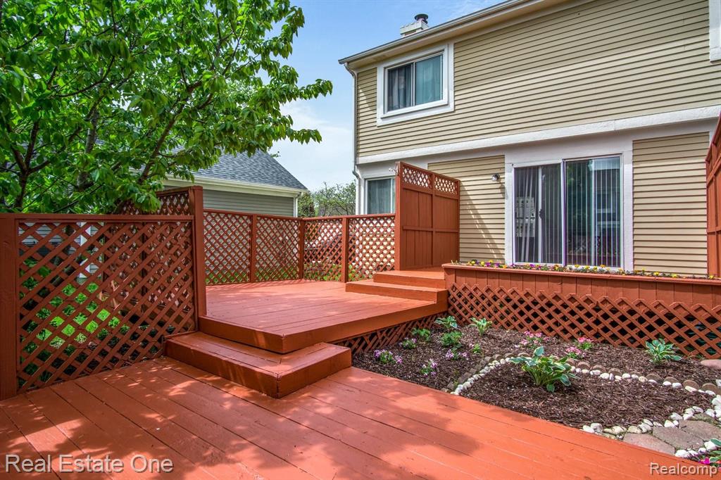 456 Farmridge Court Rochester Hills, MI 48307 - Photo 28 of 33